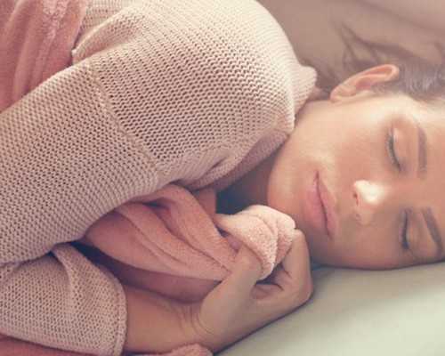 北京海军总医院做一次三代试管婴儿的费用高吗？