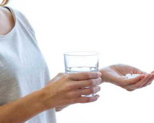 卵巢早衰：探讨其供卵移植可能性与现状